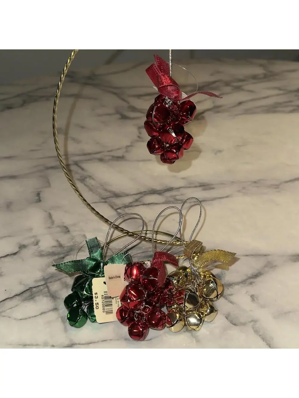 Bath & Body Works Jingle Bell Cluster Gift Tags 4 new vintage Ornaments Gold Red